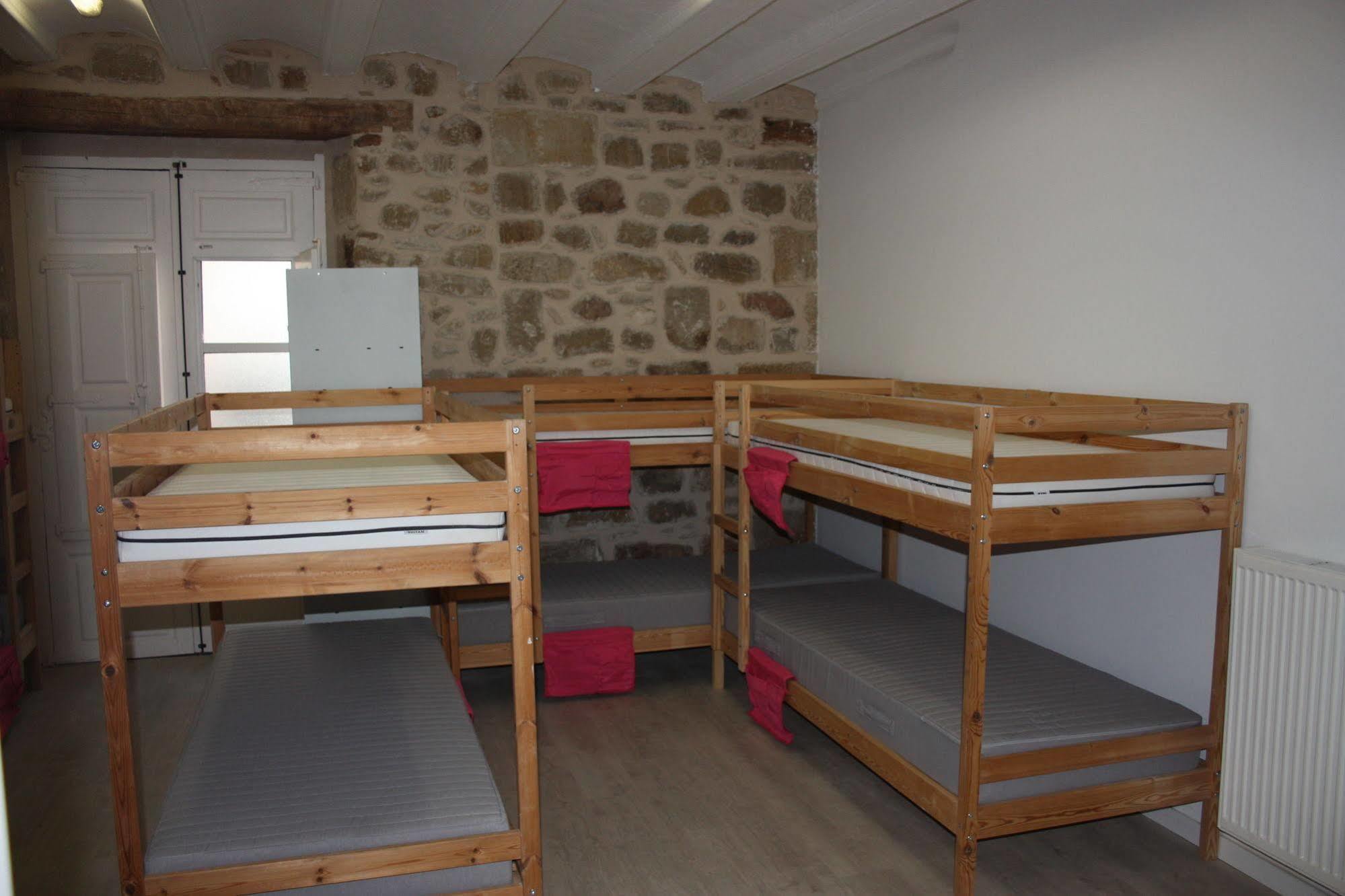 Albergue Valderrobres Auto Check-In Exterior foto